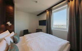 Motel One Hamburg-Alster